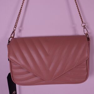 Ant Expedition Quilted Crossbody Shoulder Bag with Gold Chain Strap Beige Tan